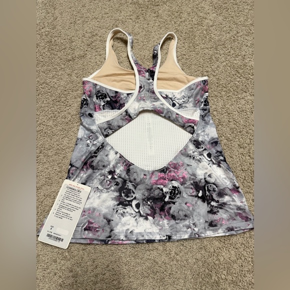 Lululemon Crossback tank - Picture 3 of 3